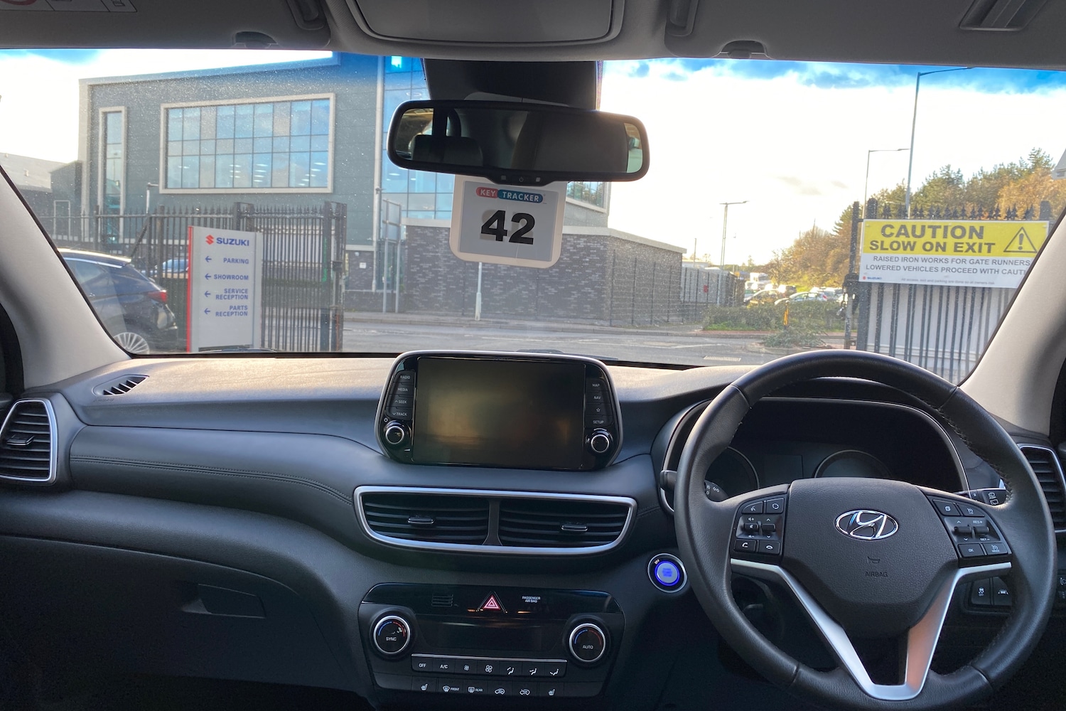 Used Hyundai TUCSON 2019 for sale - 76673401: Photo 3