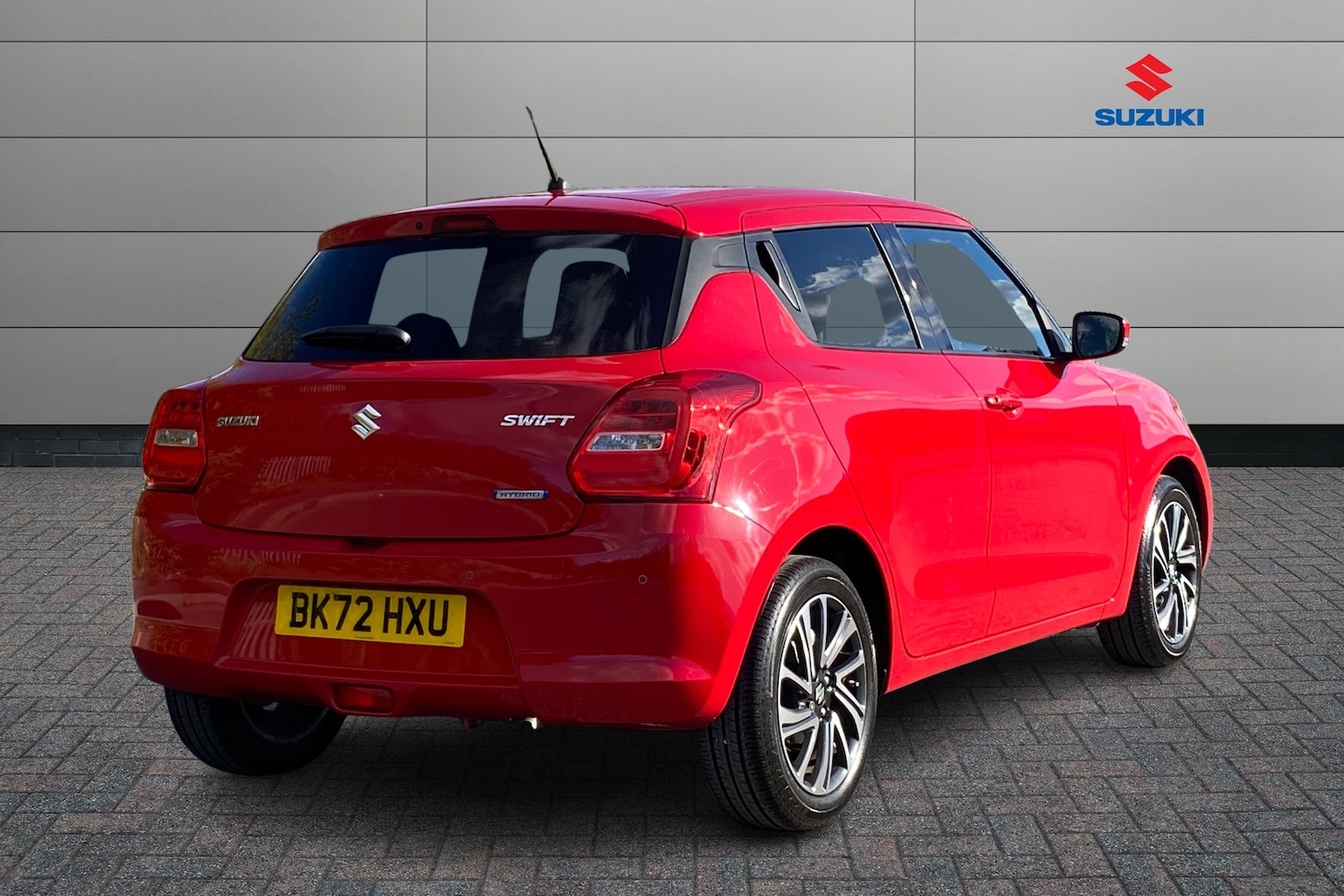 Used Suzuki Swift 2022 for sale - 76673933: Photo 5