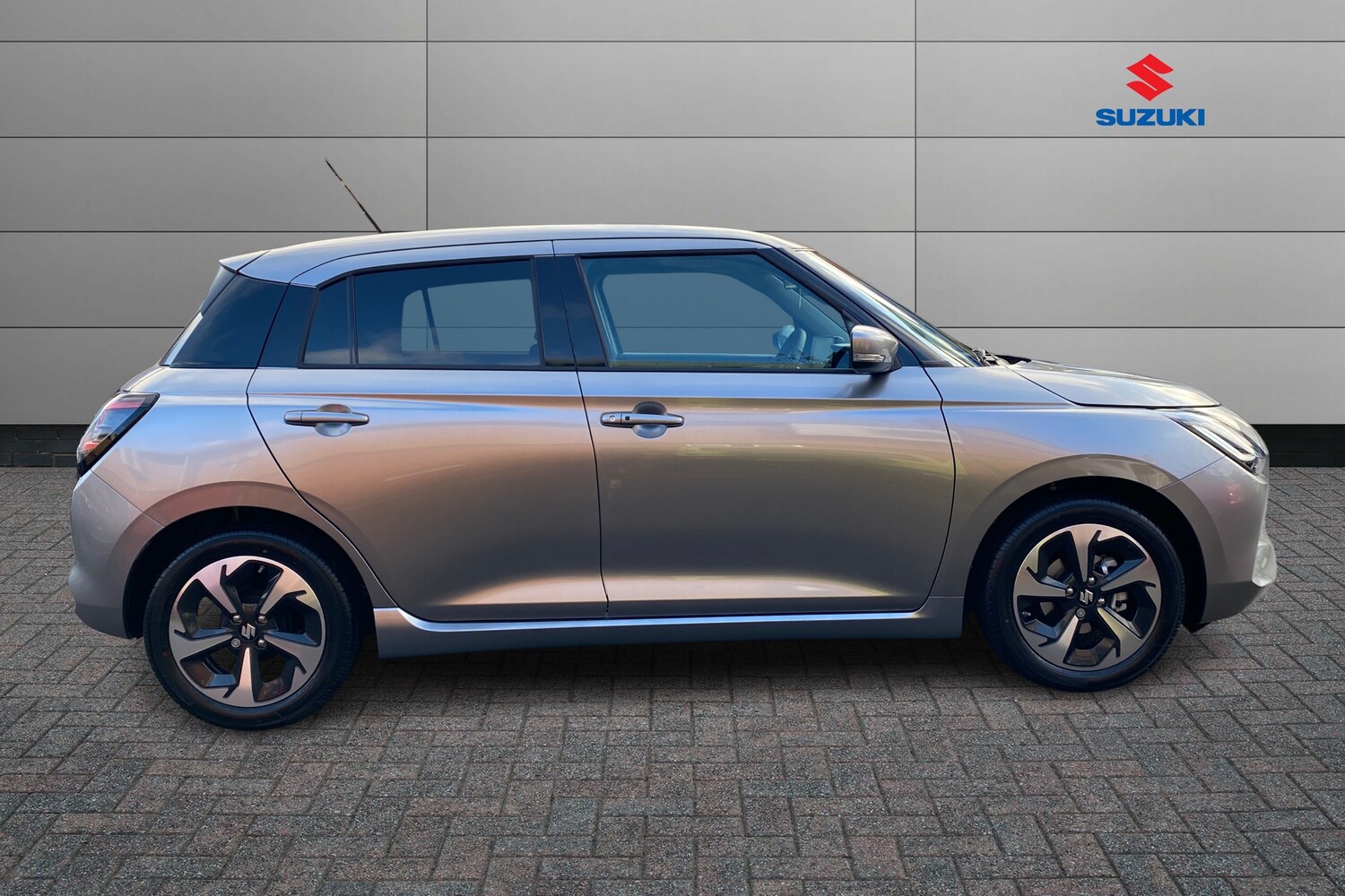 Used Suzuki Swift 2025 for sale - 77032523: Photo 8