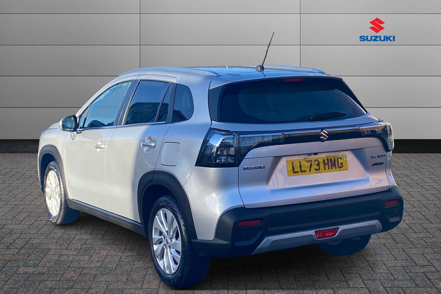 Used Suzuki SX4 S-Cross 2023 for sale - 77413503: Photo 2