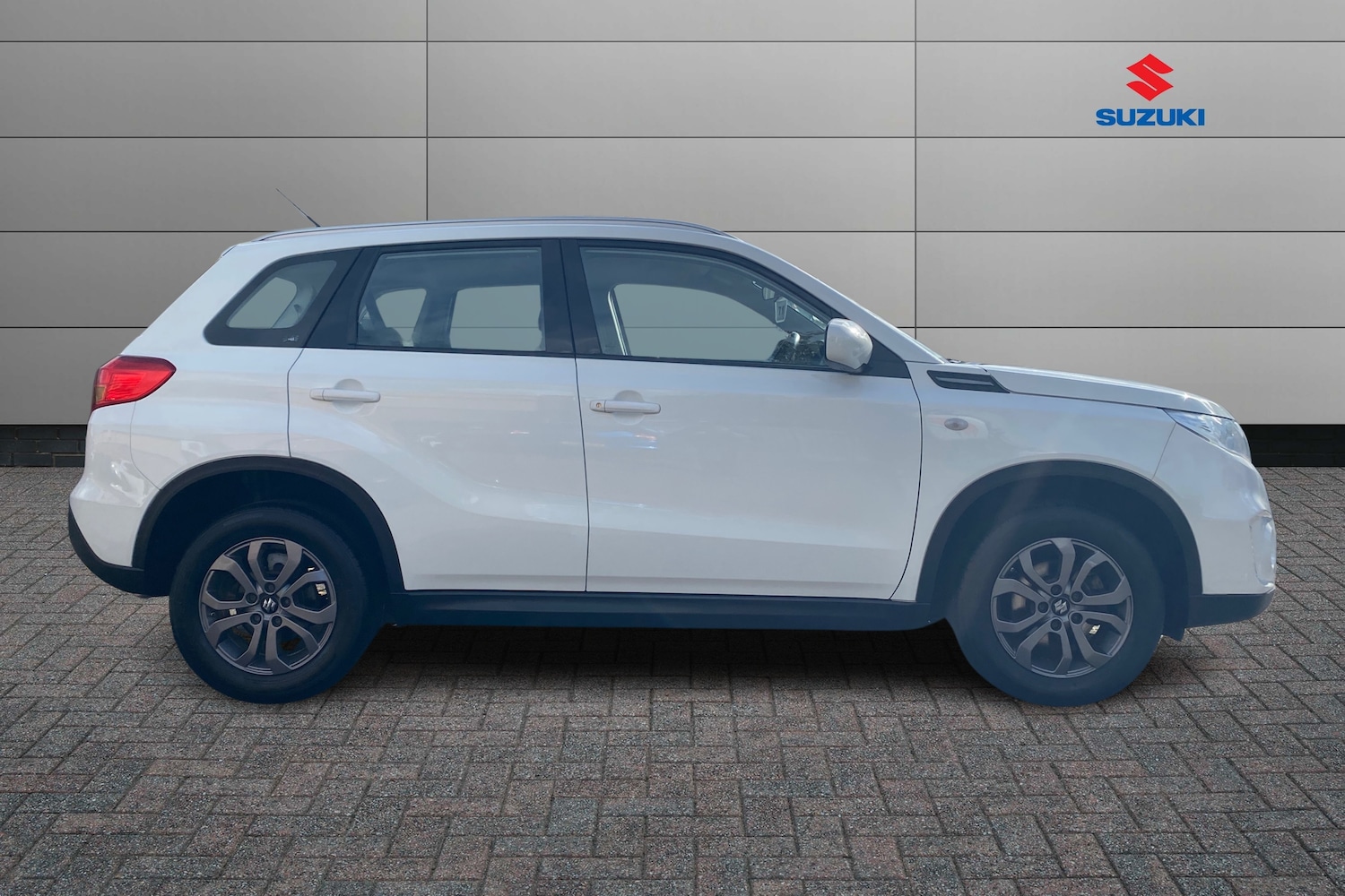 Used Suzuki Vitara 2018 for sale - 76302019: Photo 8