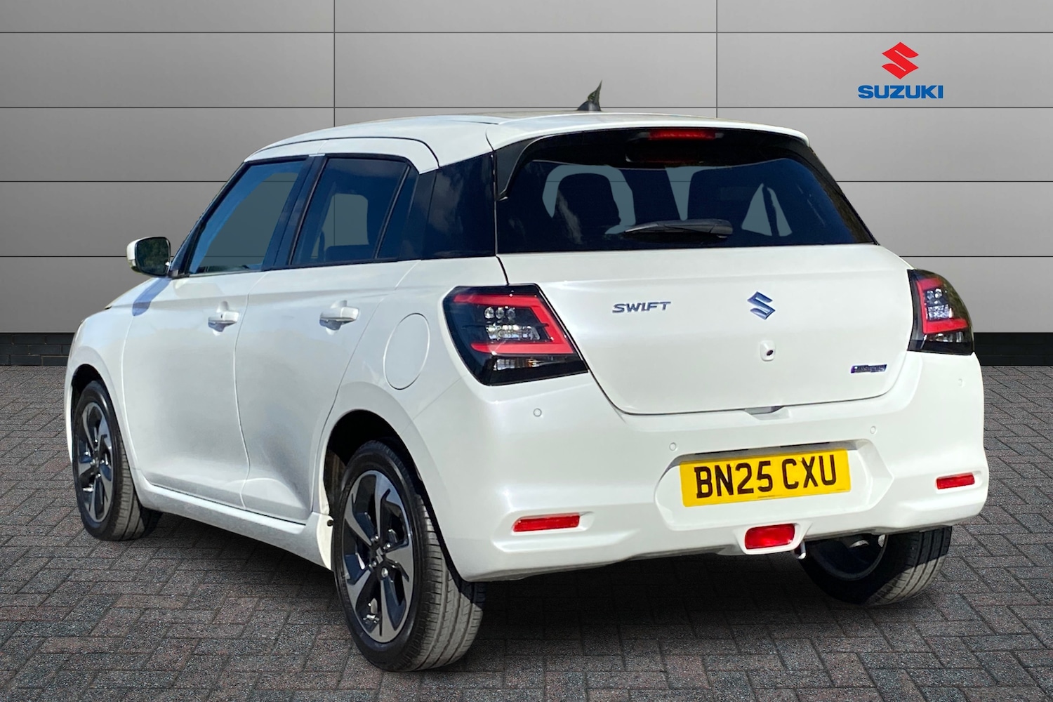 Used Suzuki Swift 2025 for sale - 76679813: Photo 2