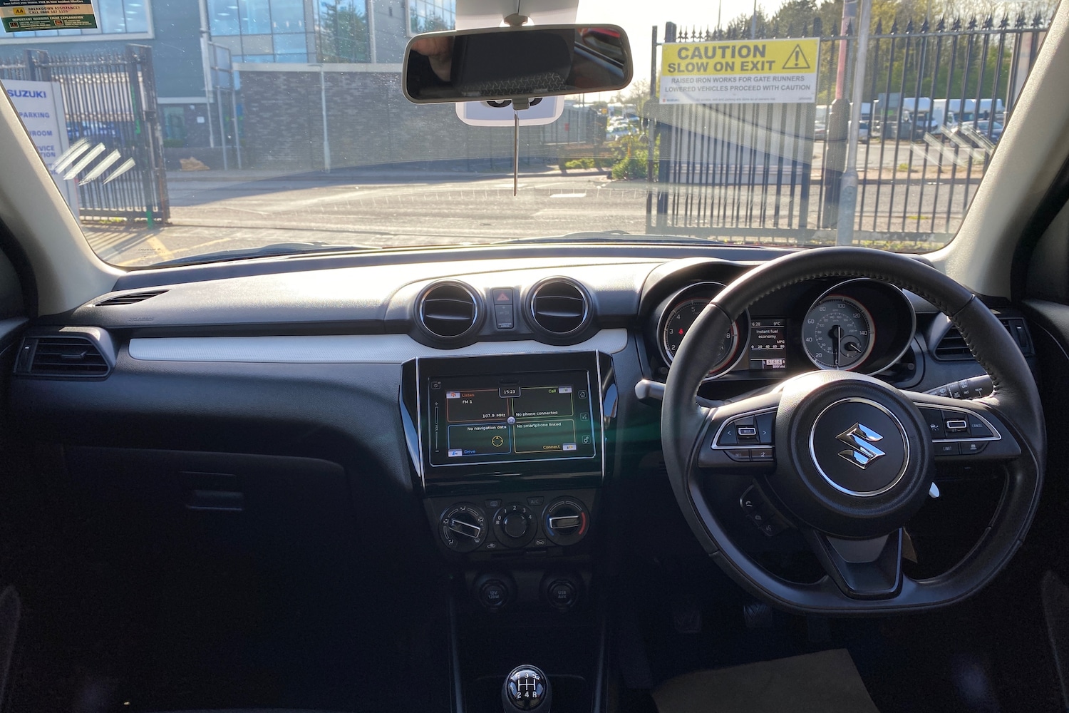 Used Suzuki Swift 2023 for sale - 78134767: Photo 3