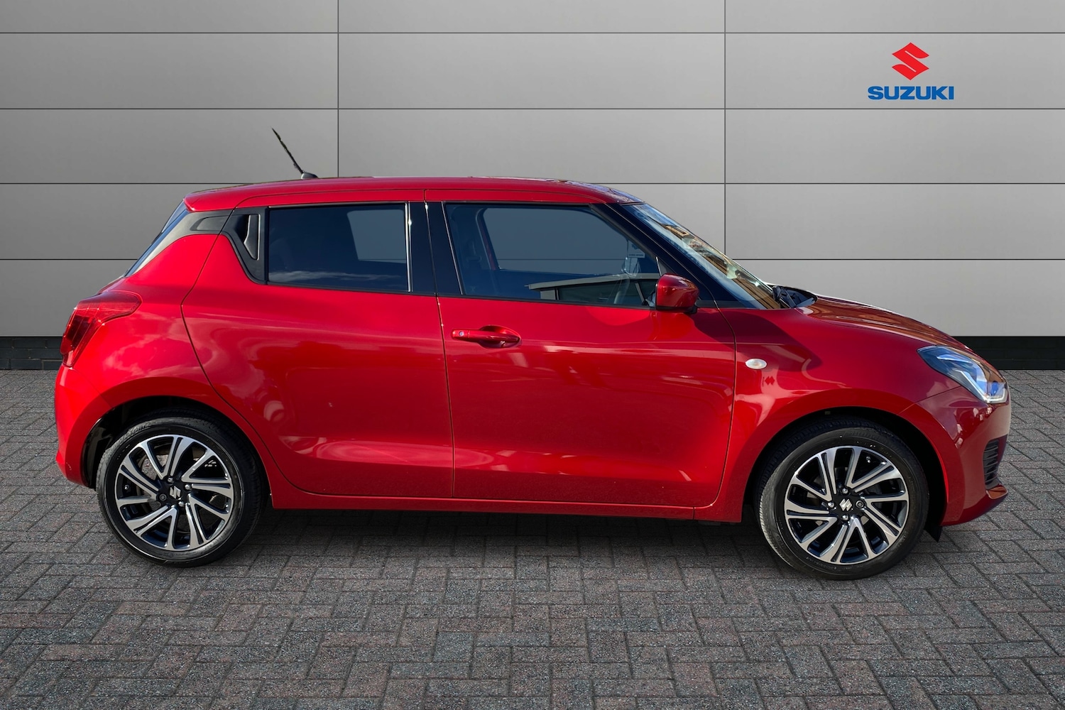 Used Suzuki Swift 2023 for sale - 78134767: Photo 8