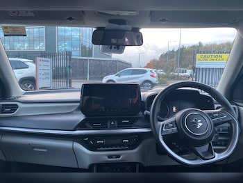 Used Suzuki Swift 2025 for sale - 76680375: Photo