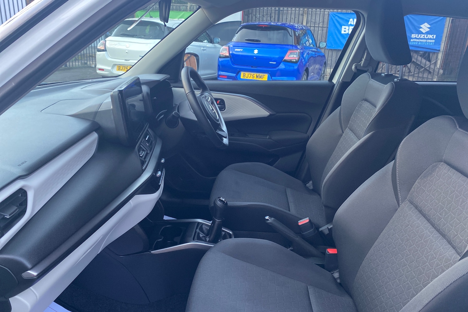 Used Suzuki Swift 2025 for sale - 76680375: Photo 6