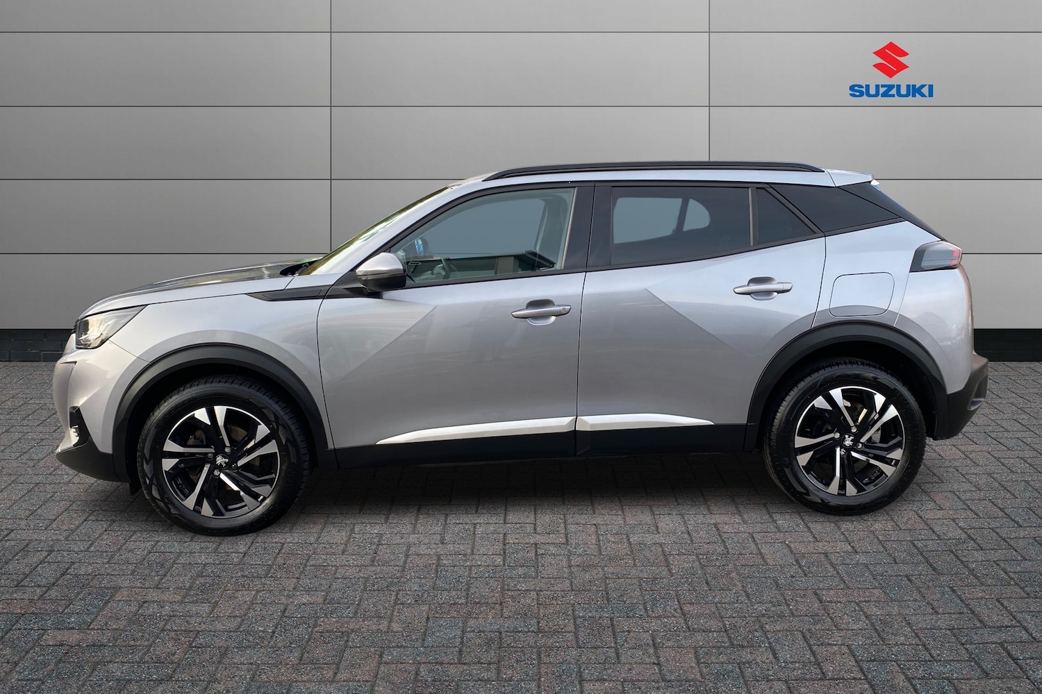 Used Peugeot 2008 2021 for sale - 76673917: Photo 9