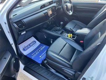 Used Toyota Hilux 2021 for sale - 76963016: Photo 21