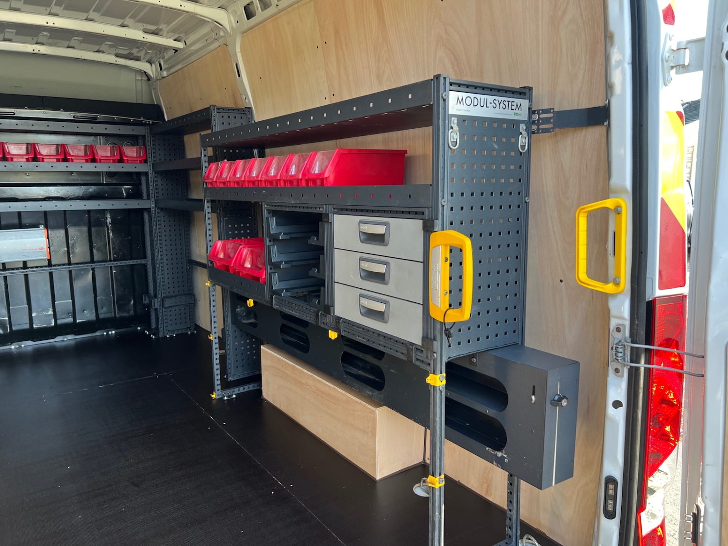 Vehicle 22
