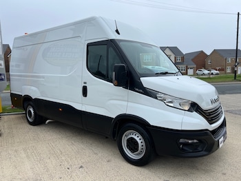 Used Iveco Daily 2022 for sale - 75604100: Photo