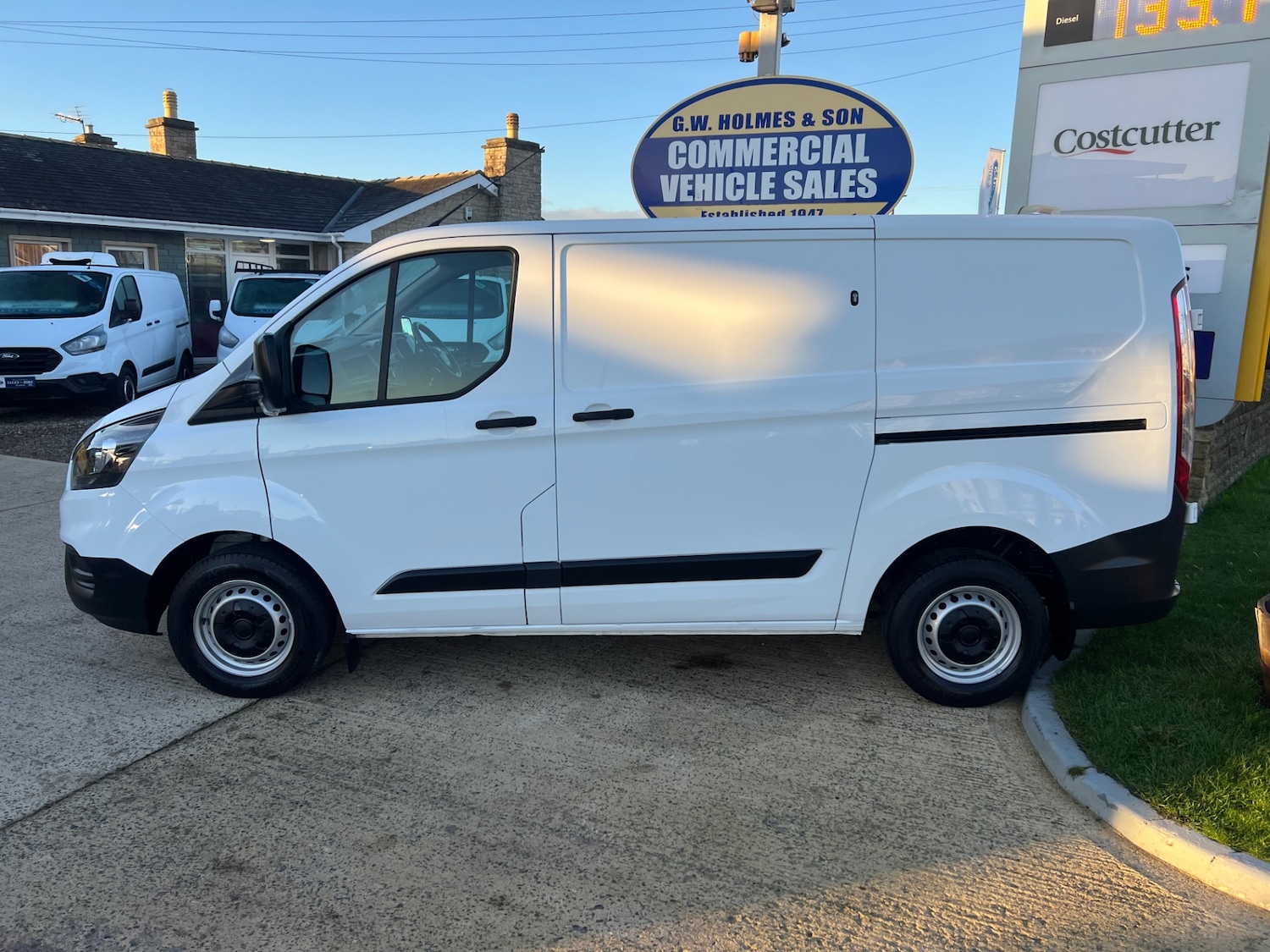 Used Ford Transit Custom 2019 for sale - 76588882: Photo 4