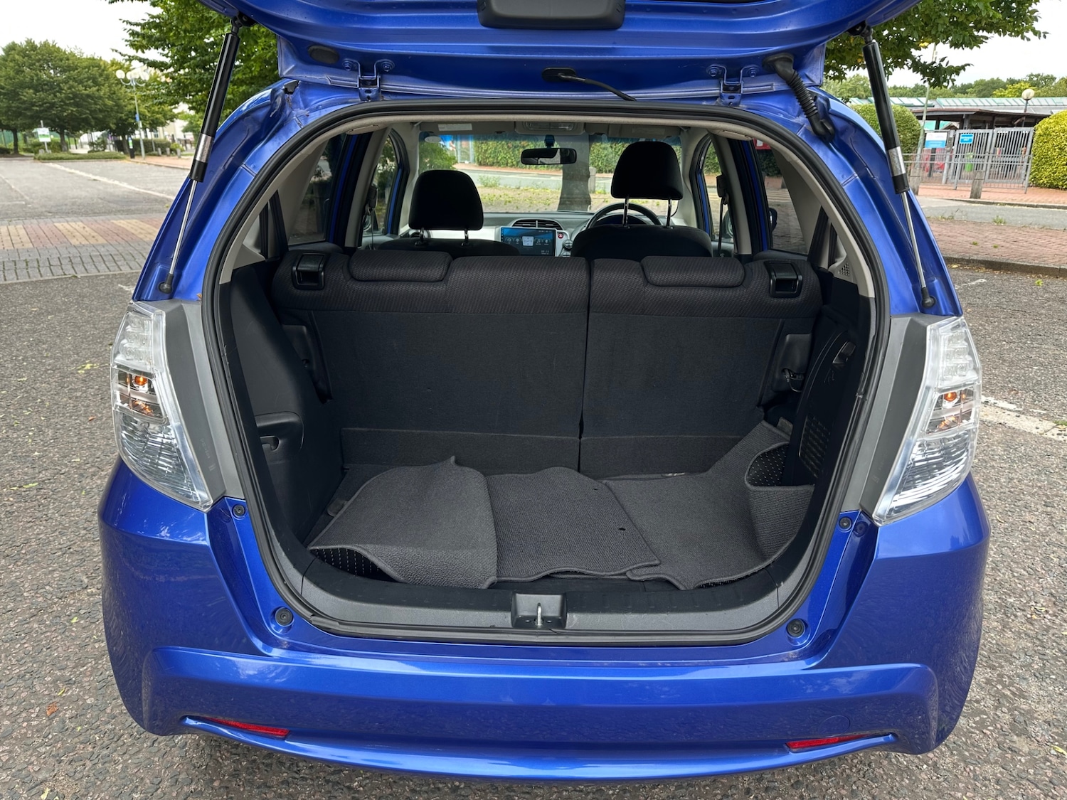 Vehicle 35