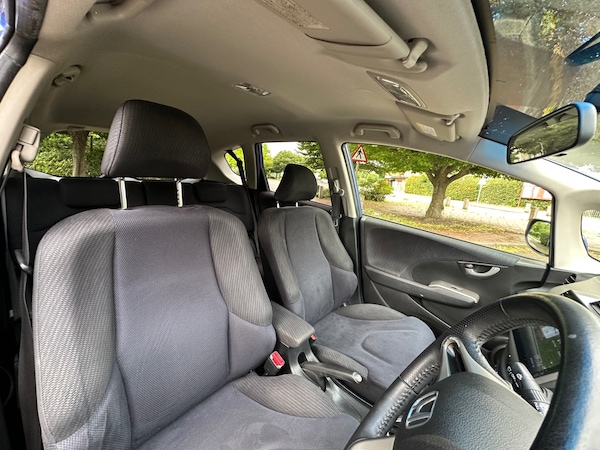 Used Honda Jazz 2012 for sale - 74561027: Photo 52