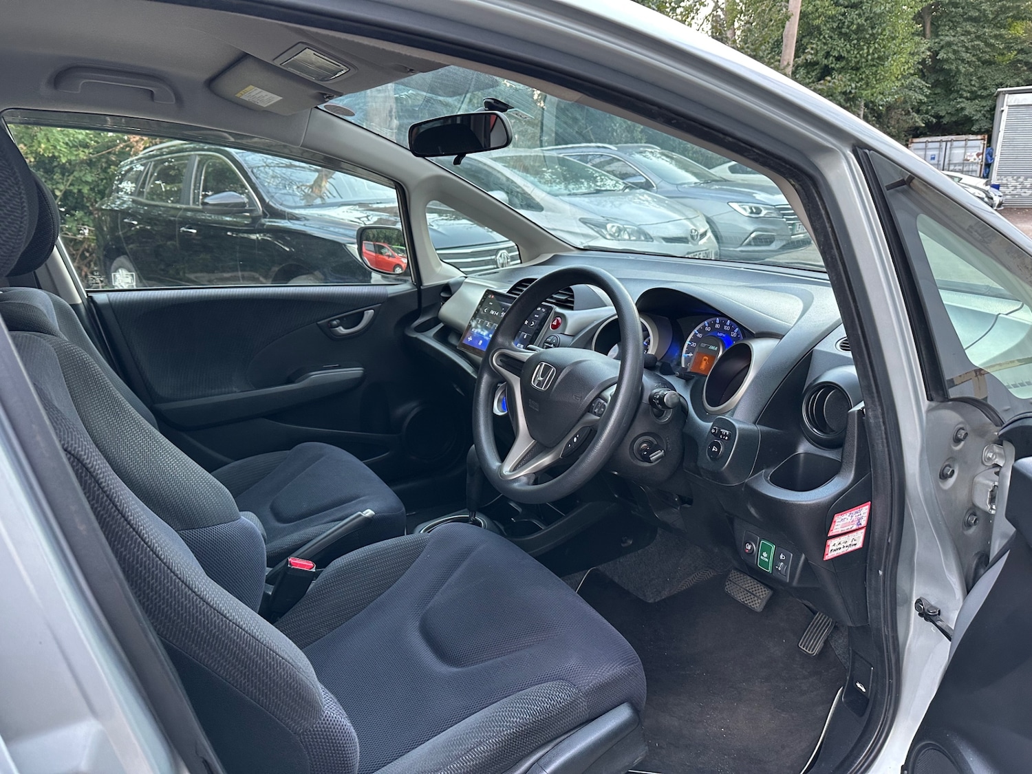 Used Honda Jazz 2012 for sale - 76097094: Photo 27