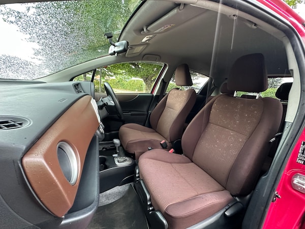 Used Toyota Yaris 2013 for sale - 75392649: Photo 17