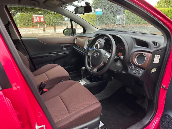 Used Toyota Yaris 2013 for sale - 75392649: Photo 43