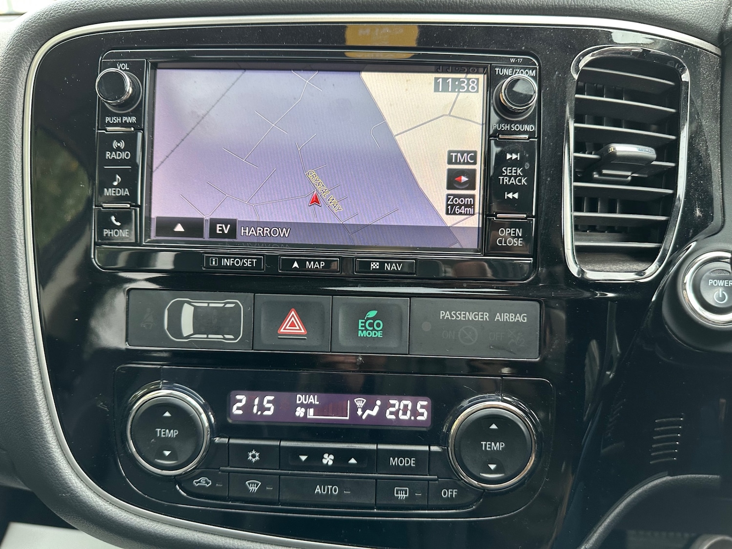 Used Mitsubishi Outlander 2017 for sale - 76450652: Photo 44