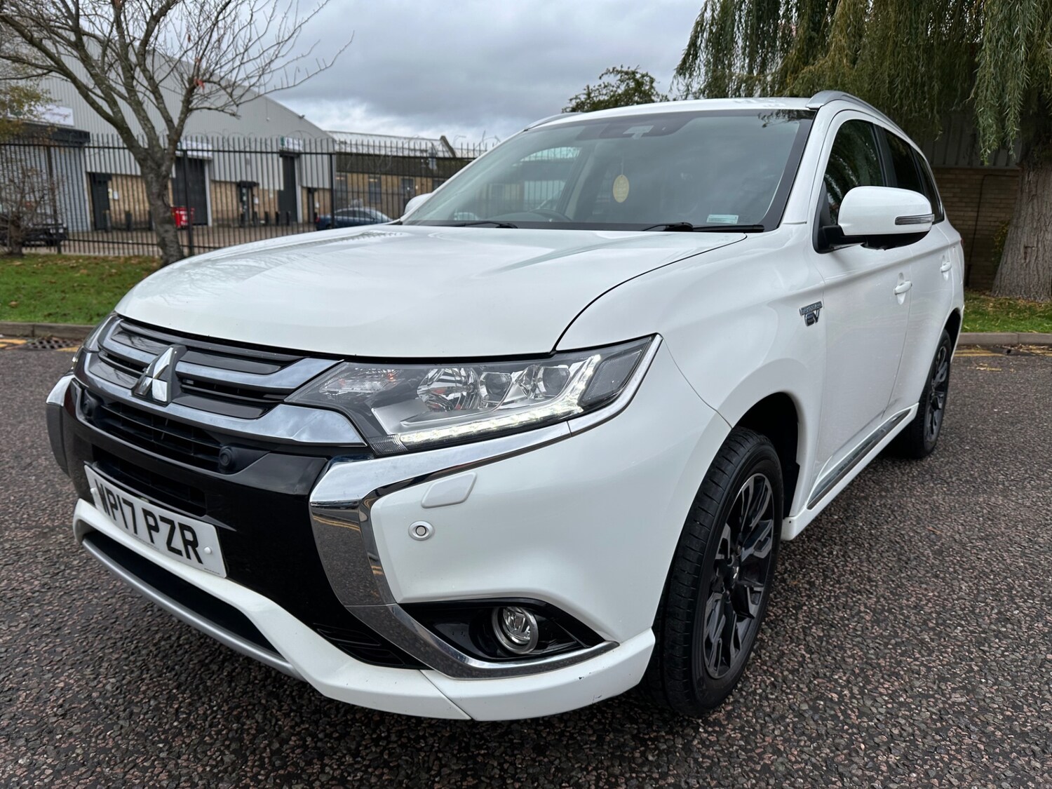 Used Mitsubishi Outlander 2017 for sale - 76450652: Photo 9