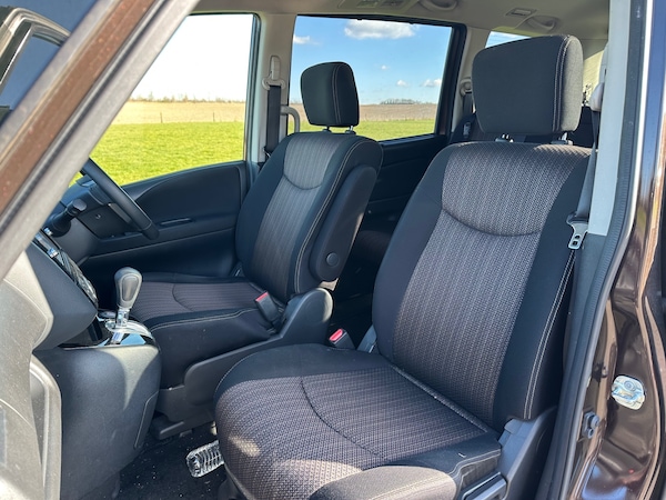 Used Nissan Serena 2014 for sale - 75300656: Photo 15