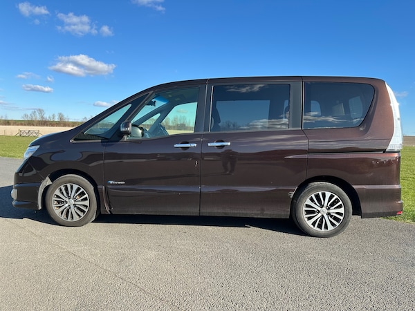 Used Nissan Serena 2014 for sale - 75300656: Photo 28