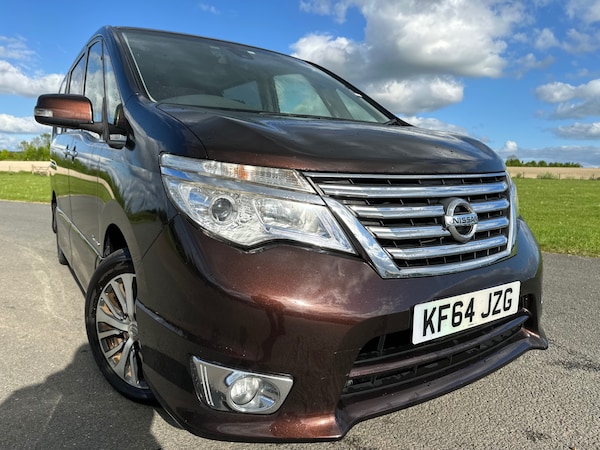 Used Nissan Serena 2014 for sale - 75300656: Photo 3