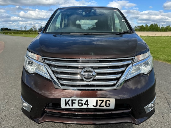 Used Nissan Serena 2014 for sale - 75300656: Photo 6