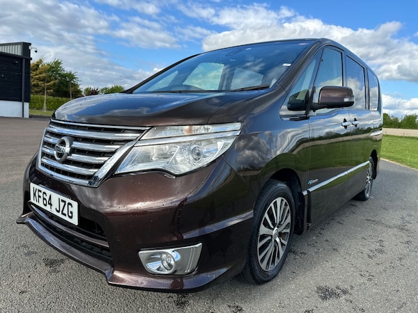 Used Nissan Serena 2014 for sale - 75300656: Photo 9