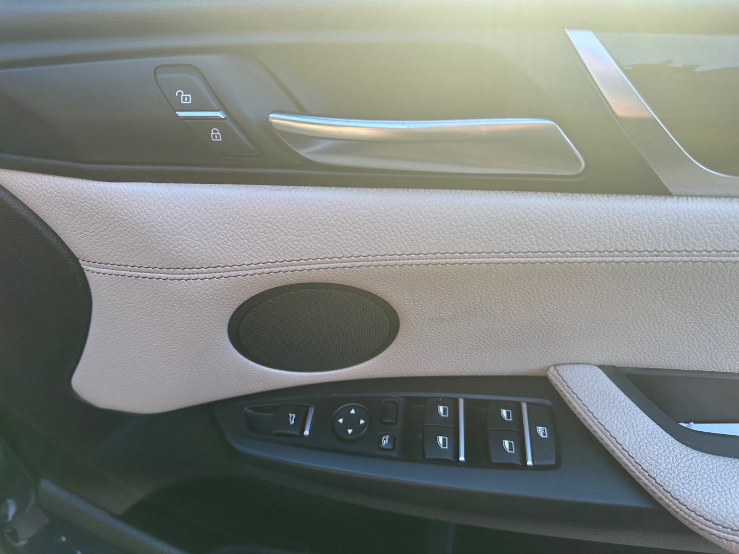 Used BMW X4 2017 for sale - 76571329: Photo 25