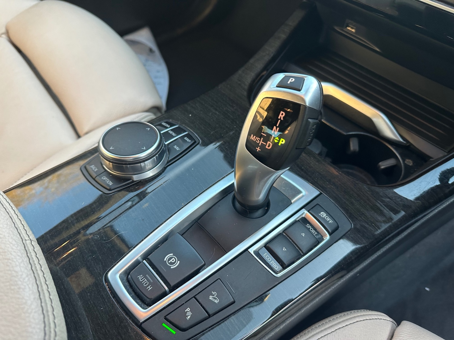 Used BMW X4 2017 for sale - 76571329: Photo 27