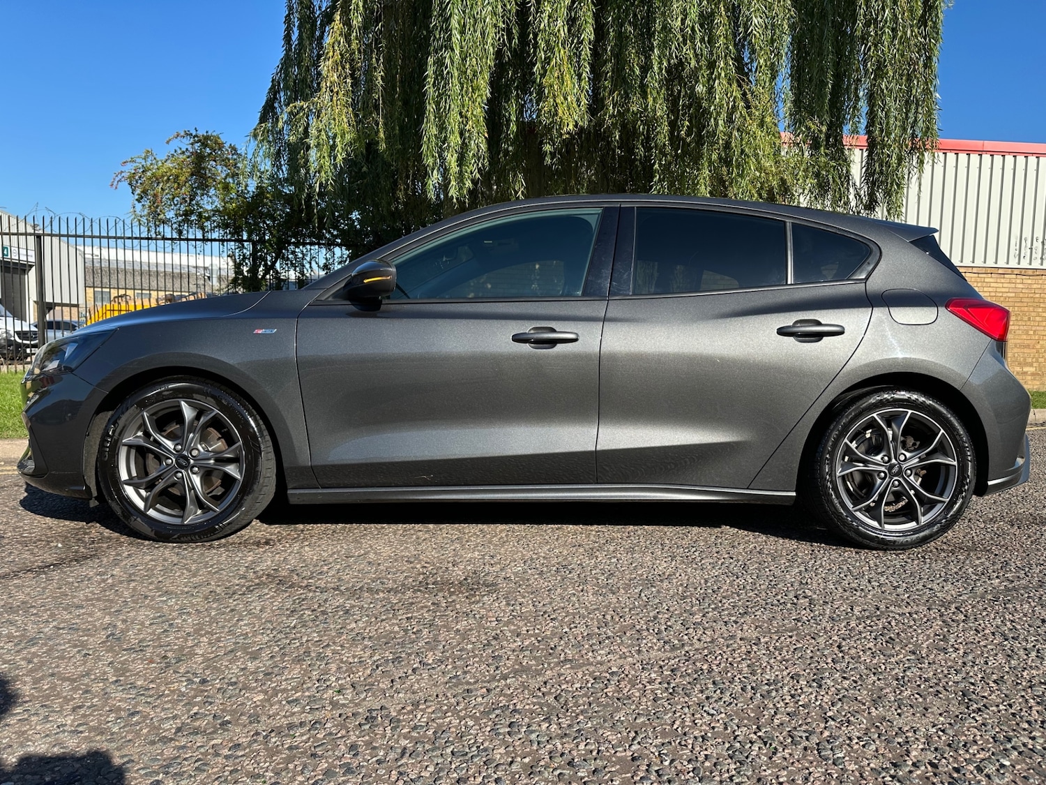 Used Ford Focus 2018 for sale - 76098852: Photo 18