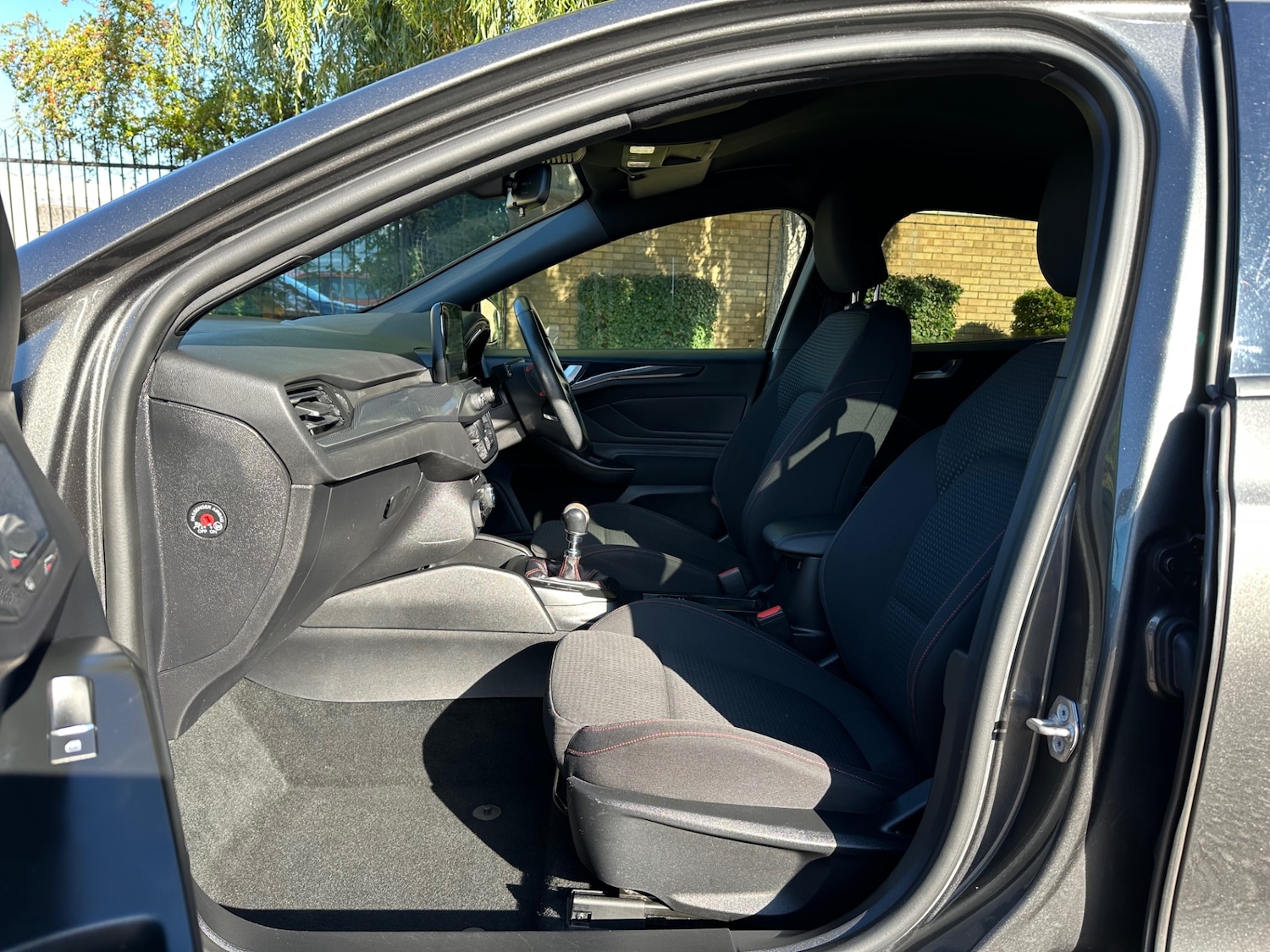 Used Ford Focus 2018 for sale - 76098852: Photo 21