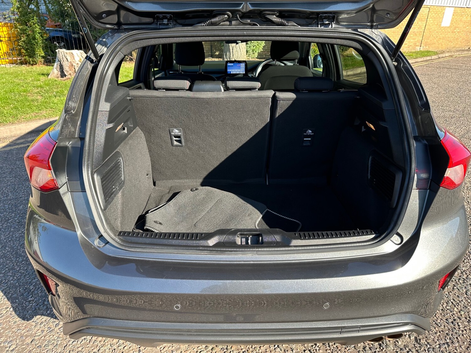 Used Ford Focus 2018 for sale - 76098852: Photo 40