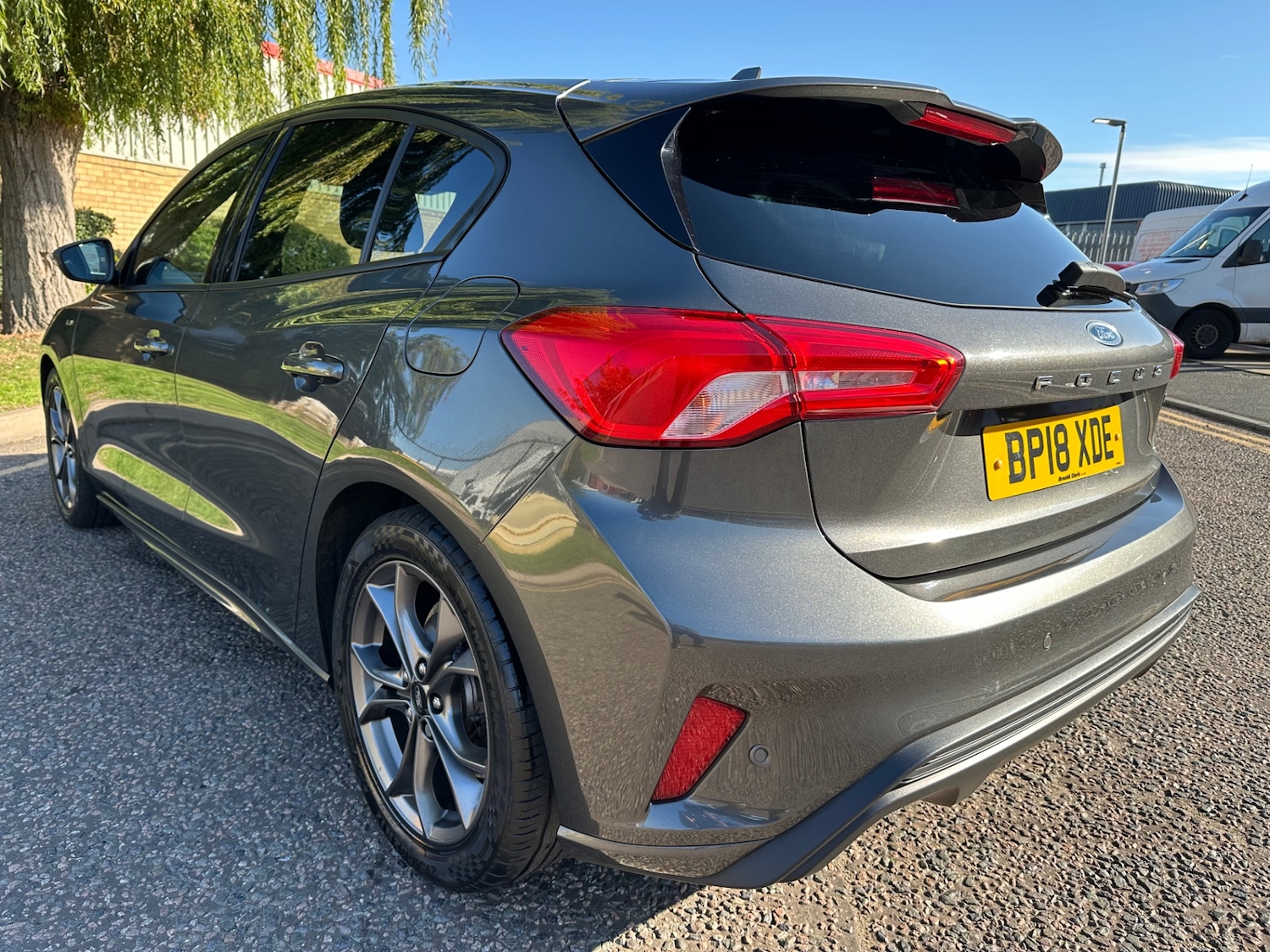 Used Ford Focus 2018 for sale - 76098852: Photo 5