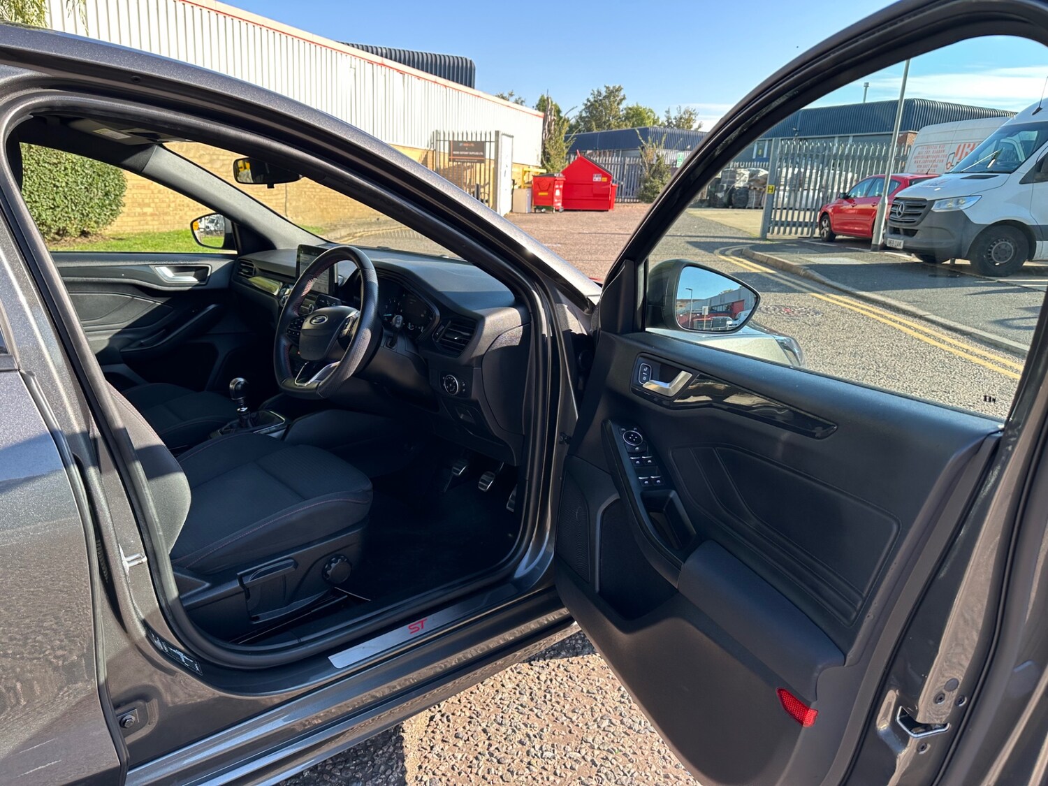 Used Ford Focus 2018 for sale - 76098852: Photo 52