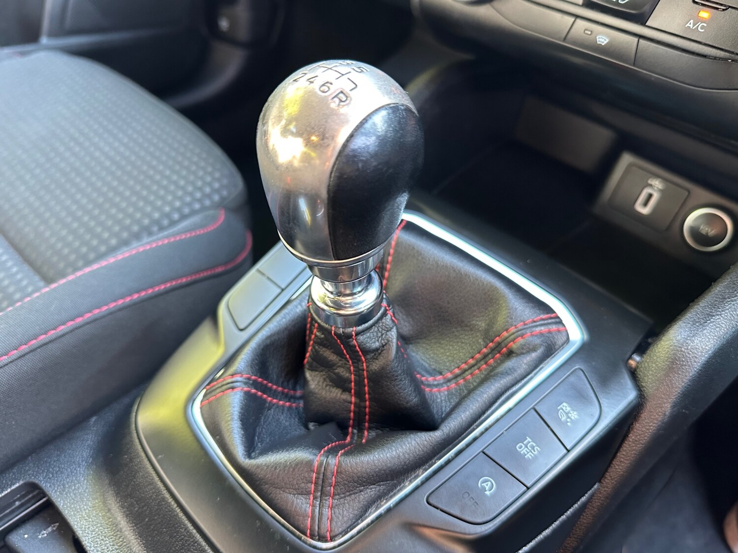 Used Ford Focus 2018 for sale - 76098852: Photo 59