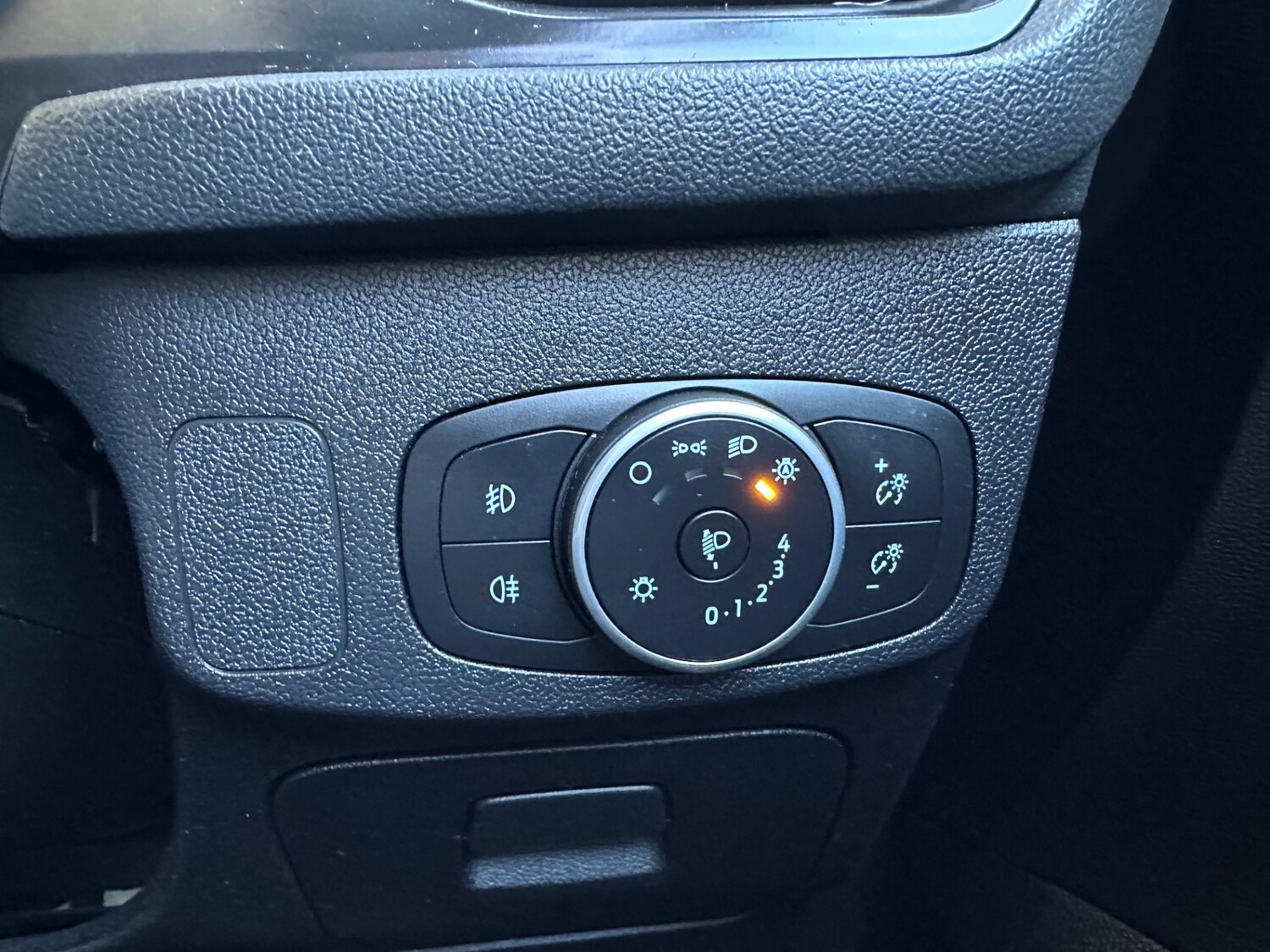 Used Ford Focus 2018 for sale - 76098852: Photo 69