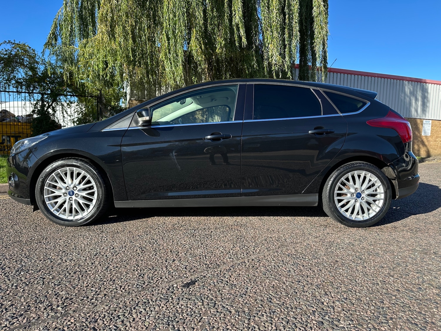 Used Ford Focus 2013 for sale - 76134660: Photo 16