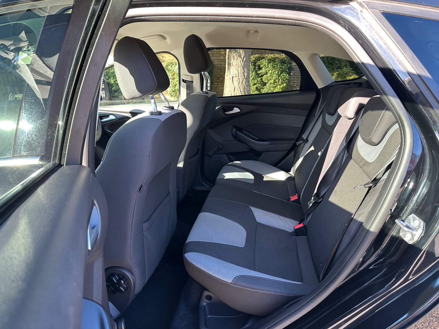 Used Ford Focus 2013 for sale - 76134660: Photo 26