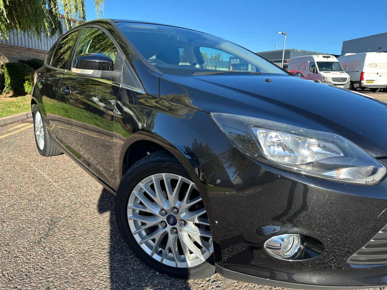 Used Ford Focus 2013 for sale - 76134660: Photo 3