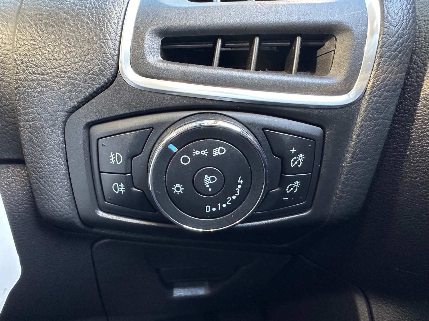 Used Ford Focus 2013 for sale - 76134660: Photo 53