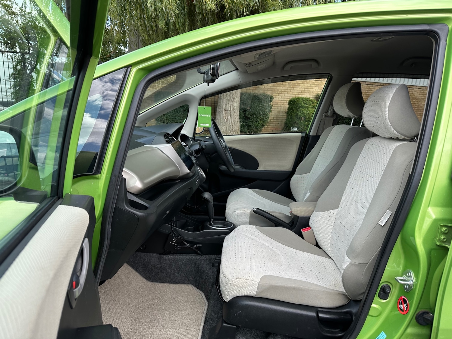 Vehicle 22