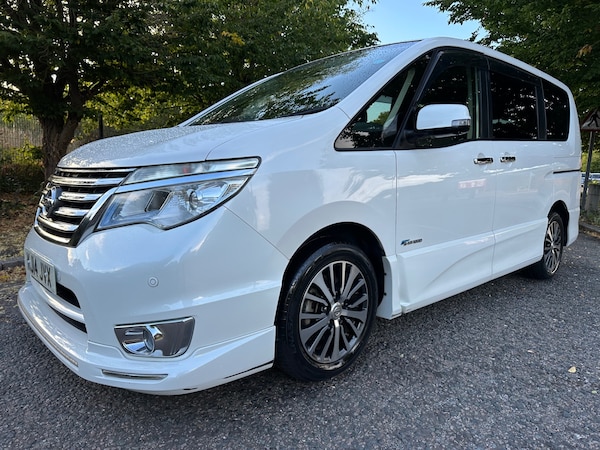 Used Nissan Serena 2014 for sale - 75392223: Photo 11