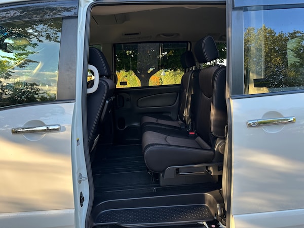 Used Nissan Serena 2014 for sale - 75392223: Photo 26