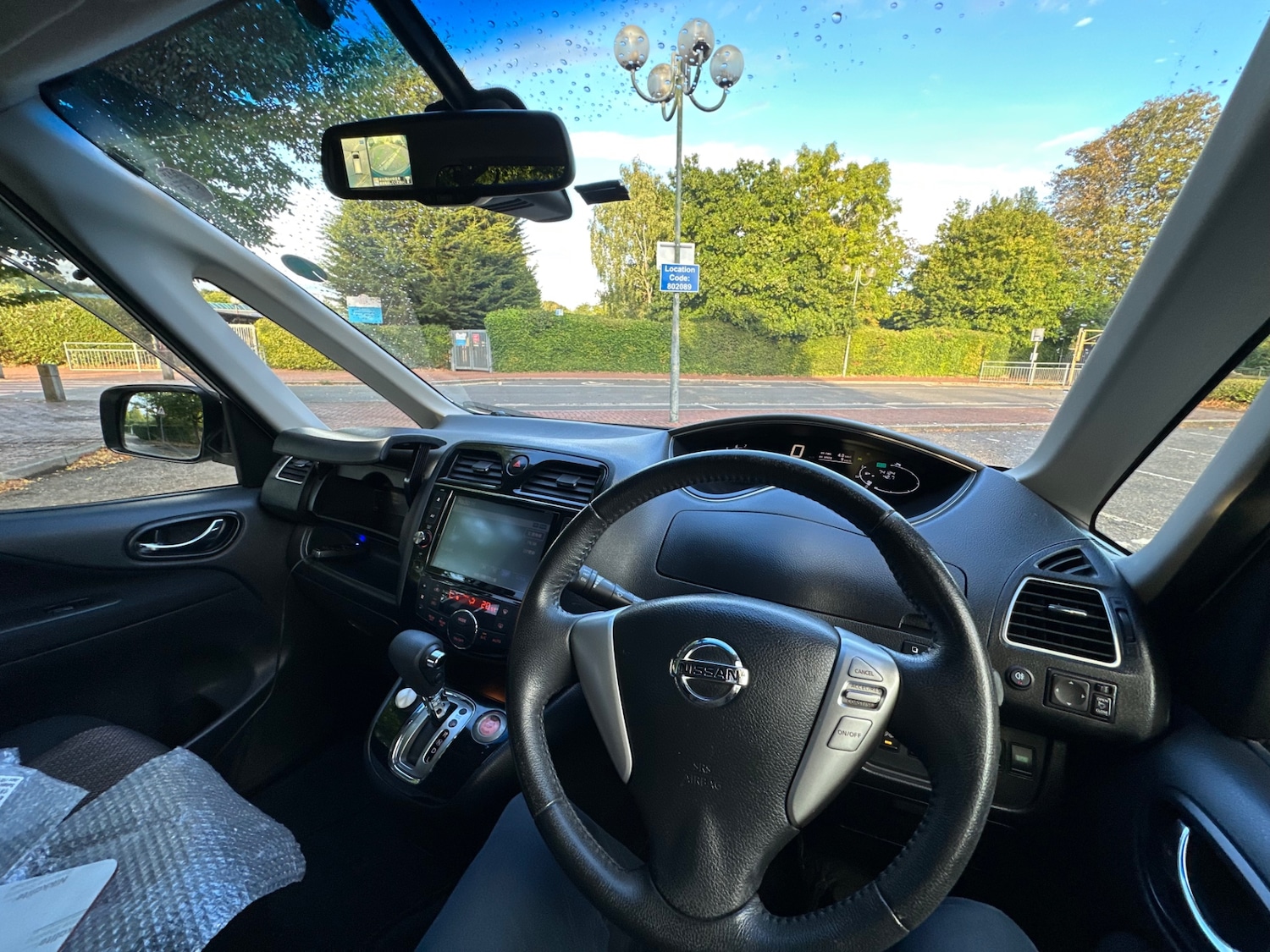 Used Nissan Serena 2014 for sale - 75392223: Photo 81