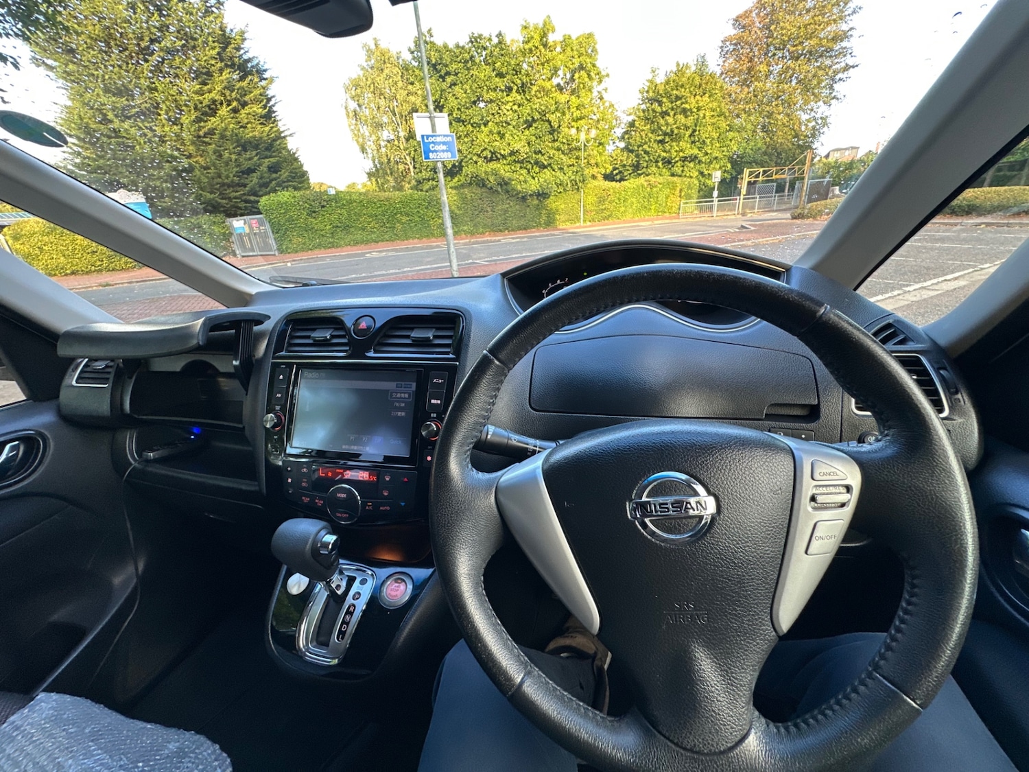 Used Nissan Serena 2014 for sale - 75392223: Photo 82