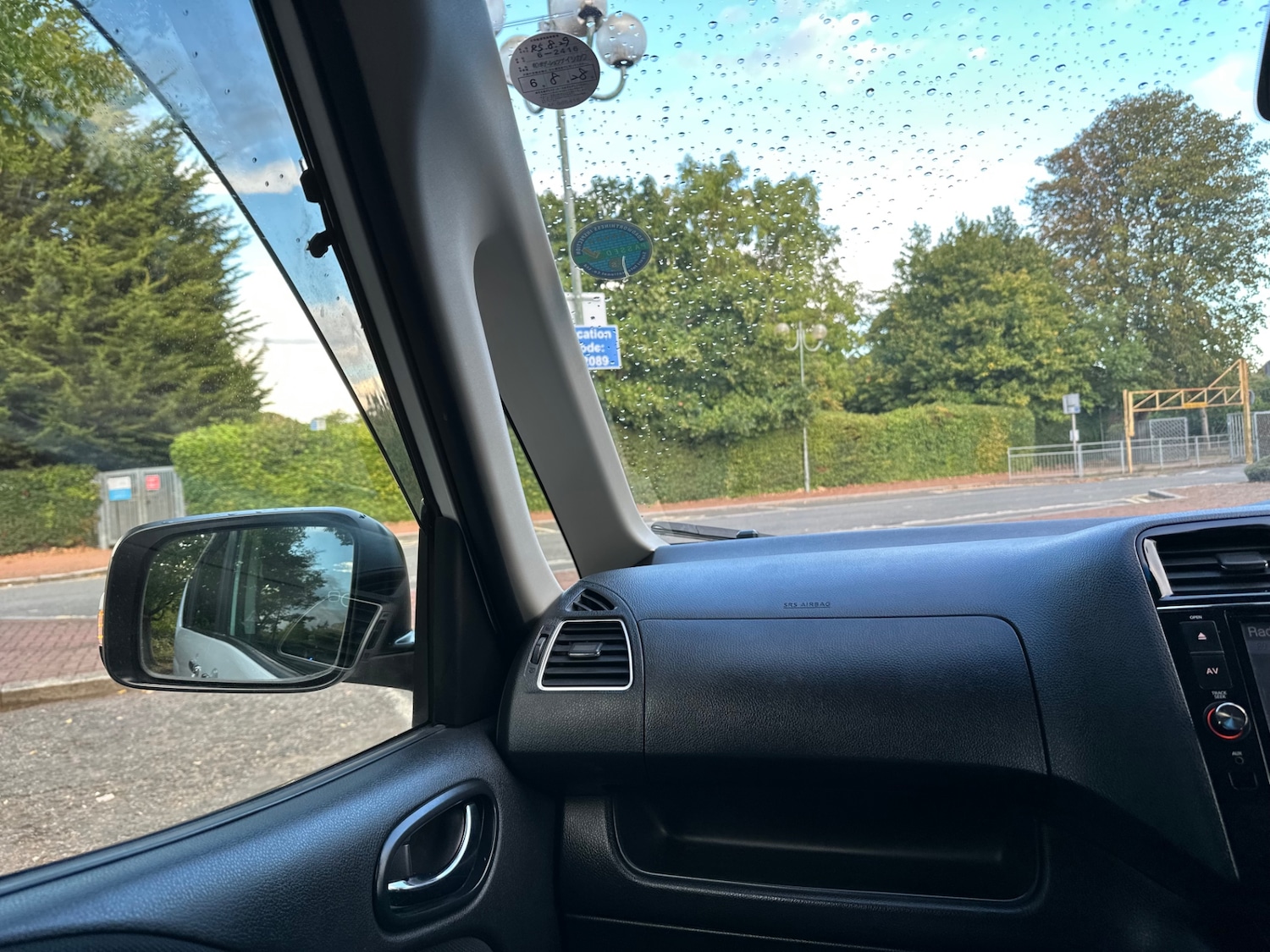 Used Nissan Serena 2014 for sale - 75392223: Photo 88