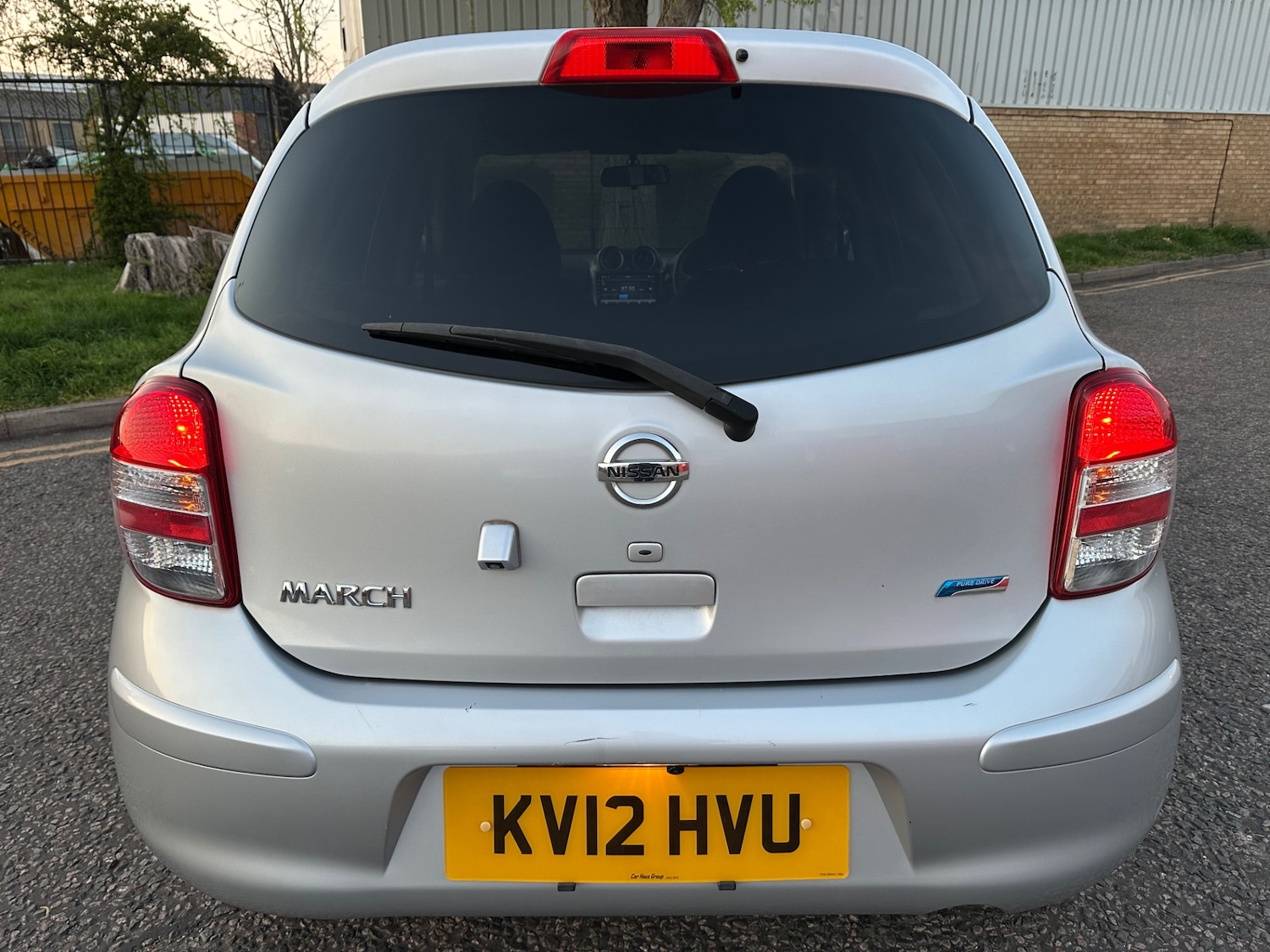 Vehicle 29