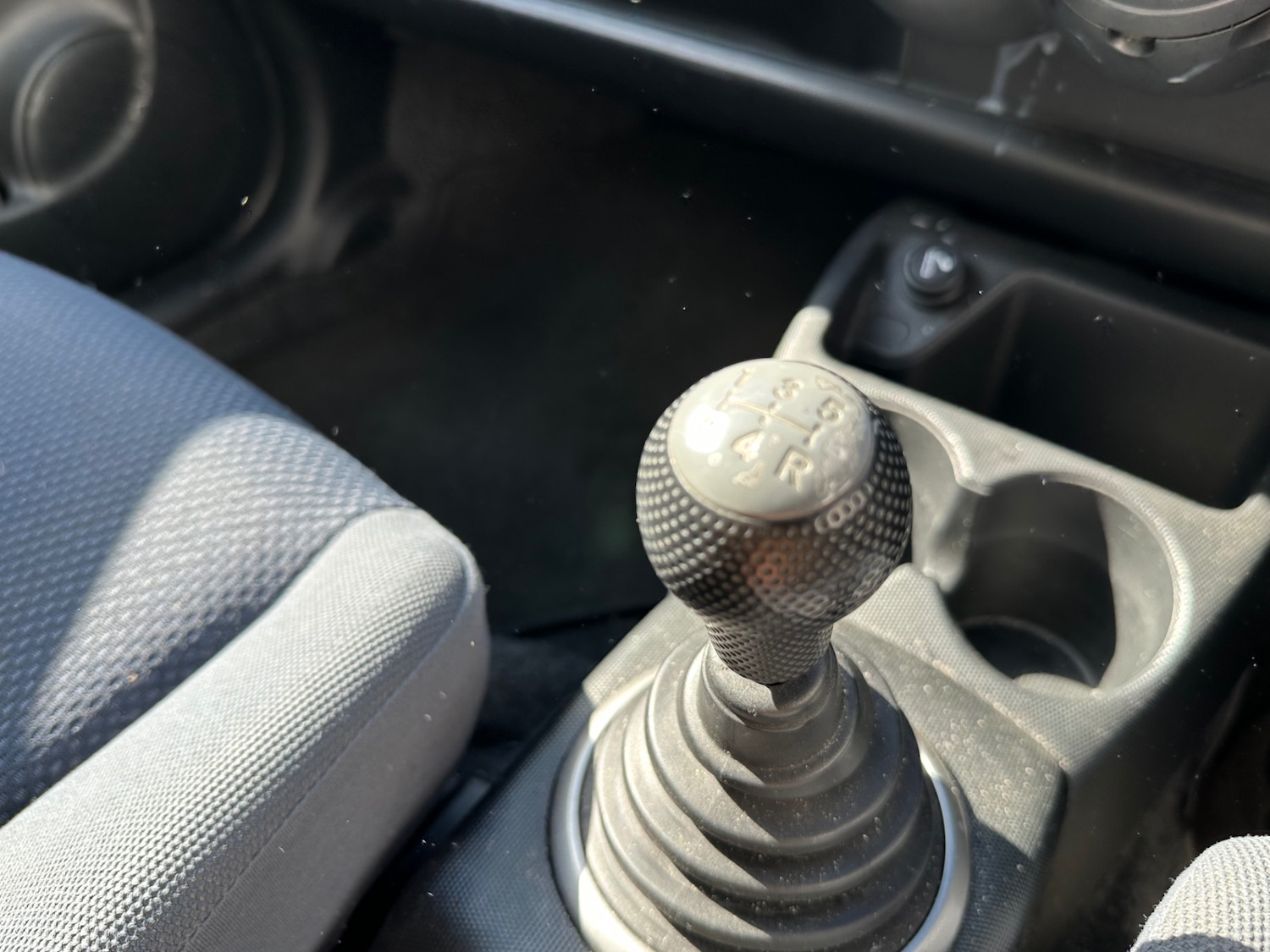 Used Honda Jazz 2003 for sale - 75911005: Photo 27