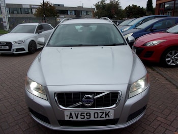 Used Volvo V70 2009 for sale - 76314598: Photo