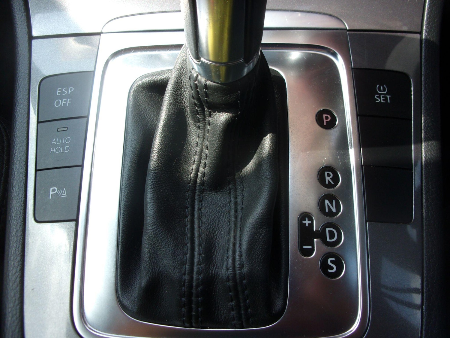 Used Volkswagen Passat 2010 for sale - 76953457: Photo 17